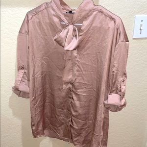 🔥SALE 4/$20‼️ EXPRESS Blush Pink Oversized Blouse